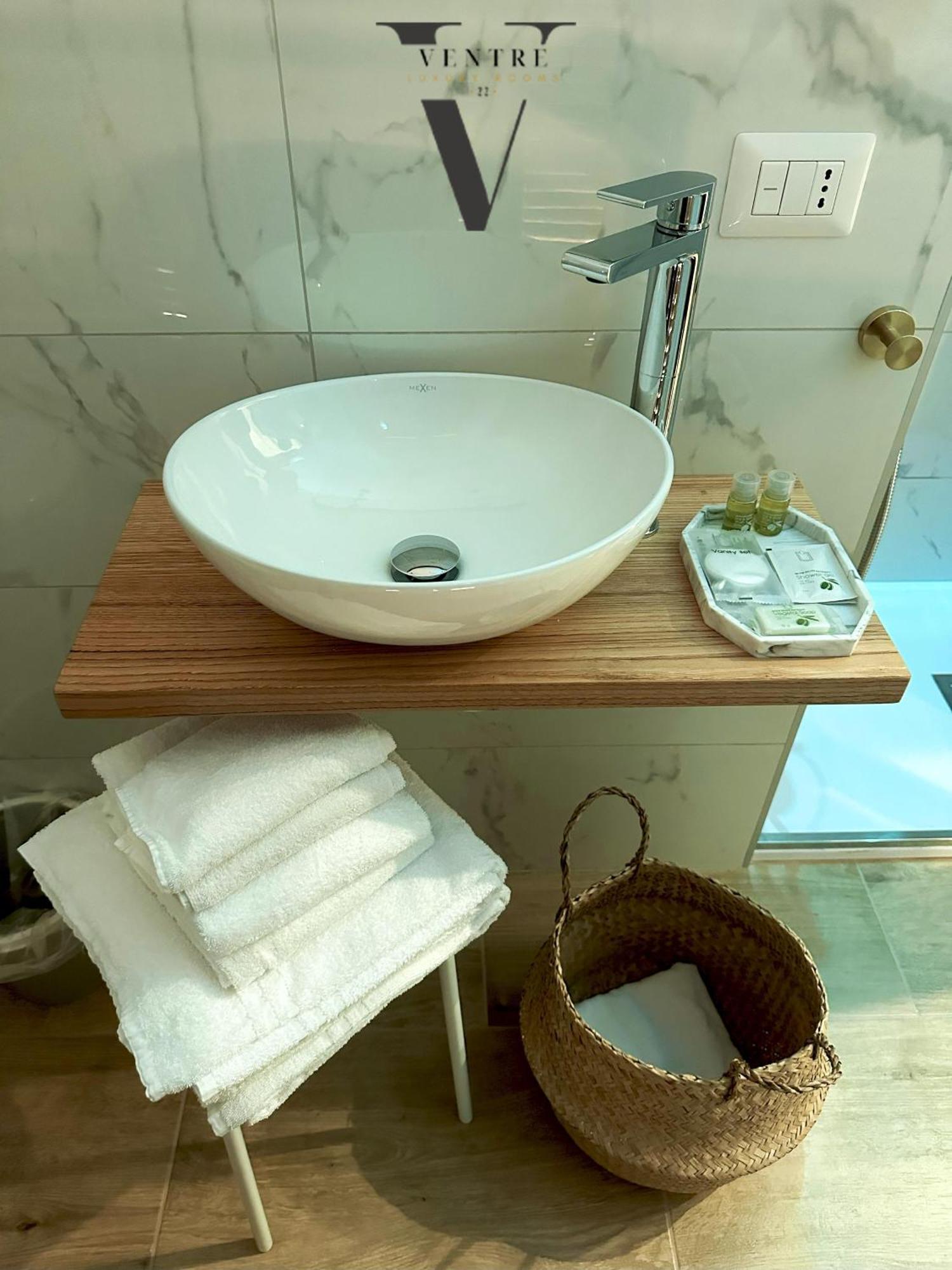 Ventre Luxury Rooms 那不勒斯 外观 照片